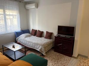 Platos apartment sleeps up to 5