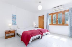 YourHouse Can Marques villa