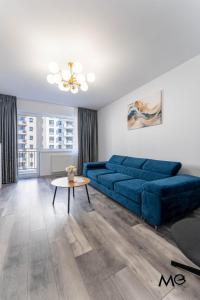 MoHost Veeo -simplicity feels rich