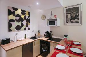 Appart Ciné Spa Amiens Cathédrale Parking Beffroi