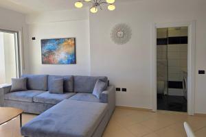 Brisa Del Mar Beachfront Apartment 116 - Happy Rentals