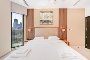 Cozy & Spacious 2 BHK Downtown