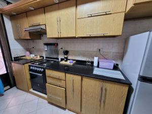 Luxury 1BDR with Garden - Rehab - Landmark Stays