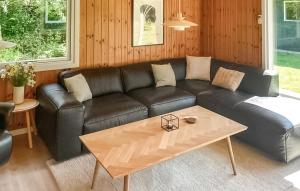 Amazing Home In Ansager With Wifi