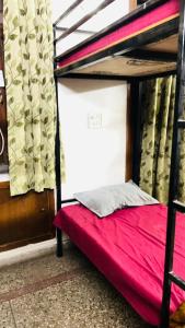 Gavari Indias Delhi Hostel