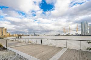 Cosy Retreat in Canary Wharf