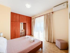 Christos - Blue Glyfada Private Homes