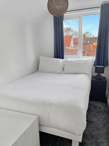 Sleeps 6 2Bed Home Bottesford Village Amaya Thirteen