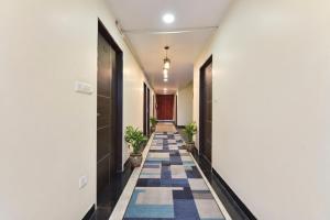 FabHotel Pink City - World Trade Park