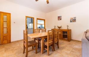 Awesome Home In Cehegin