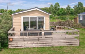 2 Bedroom Pet Friendly Home In Lauwersoog