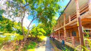 OYO 75597 The Tewsone Resort