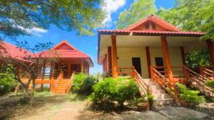 OYO 75597 The Tewsone Resort