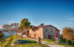 Pet Friendly Apartment In Sant'angelo In Vado