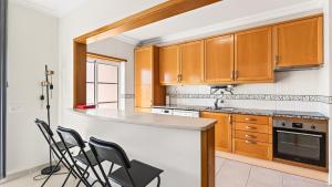 Cosy 1BDR Flat with Pool in Portimão by Lovelystay