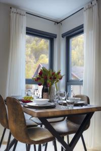 High Range Holiday Apartments