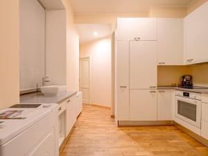 Old Town Doma View 1BR Stays