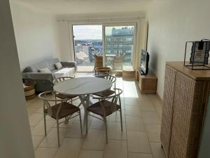 Residence Wembley with sea view