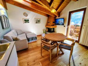 Mansarda fronte piste Aprica con vista panoramica