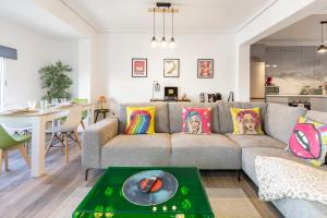 Valencia Designer Apartment next to metro
