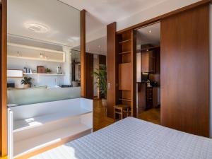 Phos, an eclectic suite with stunning Acropolis view