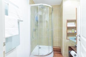 121 Marinas - 3 Bedroom Apartment - Parking