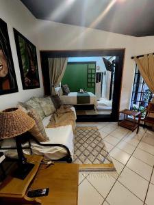 Hello Sunshine Self Catering Studio Apartments