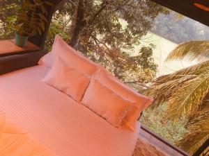 Kay’s Den Kandy
