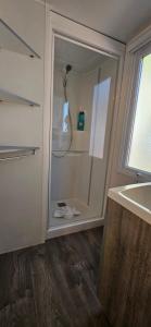 LAS CABAÑAS DEL LAGO En temporada incluye acceso piscina Las 2 columnas!