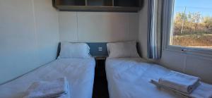 LAS CABAÑAS DEL LAGO En temporada incluye acceso piscina Las 2 columnas!