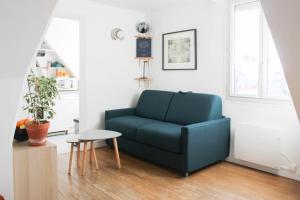 Bright Parisian escape with breathtaking views