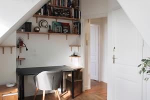 Bright Parisian escape with breathtaking views