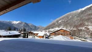 Portes du Soleil T3 "comme un chalet" direct access Morzine Avoriaz