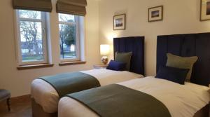 Royal Gardens Apartment 2