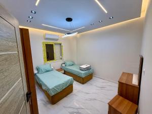 Fully furnished 3BR near Mivida&Hyde Parkbrand new