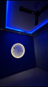 THE LUSH - House Party And Home Stay