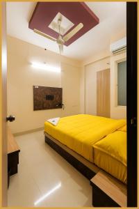 Mahakal Road The Shikhar #Avenue Residency Near Ujjain Junction Railway Station 500m-Mahakaleshwar Jyotirlinga - Free Wifi and Lift Facilities # Air Conditioning Rooms - Best Premium Hotel In Ujjain