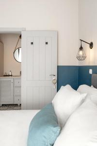 Casita by the Castle