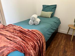 Un refuge charmant derrière la gare