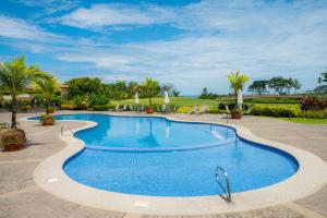 Del Mar 4M 3 bdr Garden View in Los Suenos