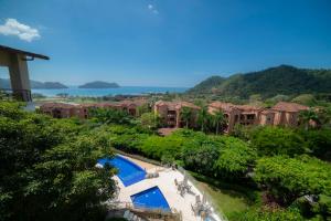 Montecielo 4A 3 bdrs ocean view in Los Suenos