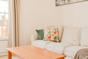 Apartment Old Town Reina Sofia 3