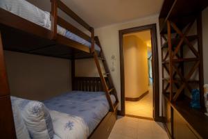 Bella Vista 3F 3 bdr beach club view in Los Suenos