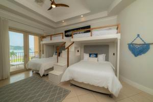 Bella Vista 4A 3 bdrs ocean view in Los Suenos