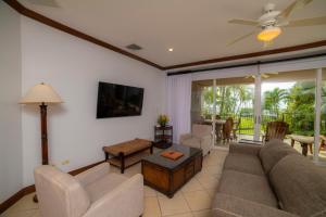 Bay Residence 8C 3 bdr Ocean View in Los Suenos