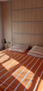 Chalet dans résidence privée avec piscine couverte