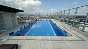 Hermoso aparta estudio con piscina