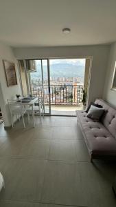 Hermoso aparta estudio con piscina