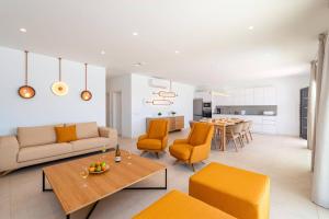 Villa Iraya by Villa Plus