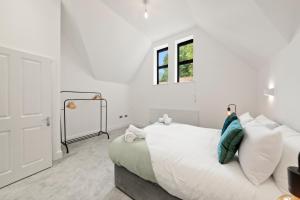 Spacious 3bd l Family Home